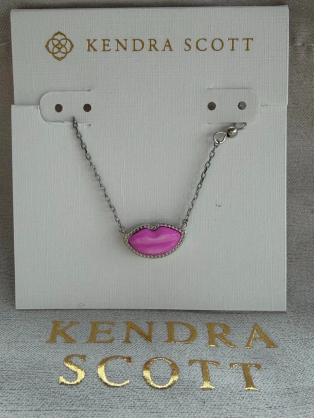 Kendra Scott Pink Lips Pendant Necklace